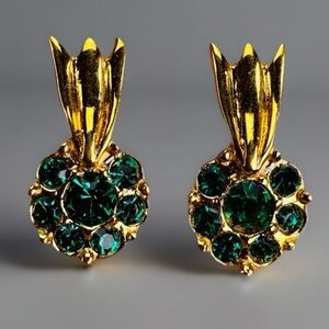 Vintage 1990s Nina Ricci Goldtone and Emerald Green Dainty Clip On Earrings